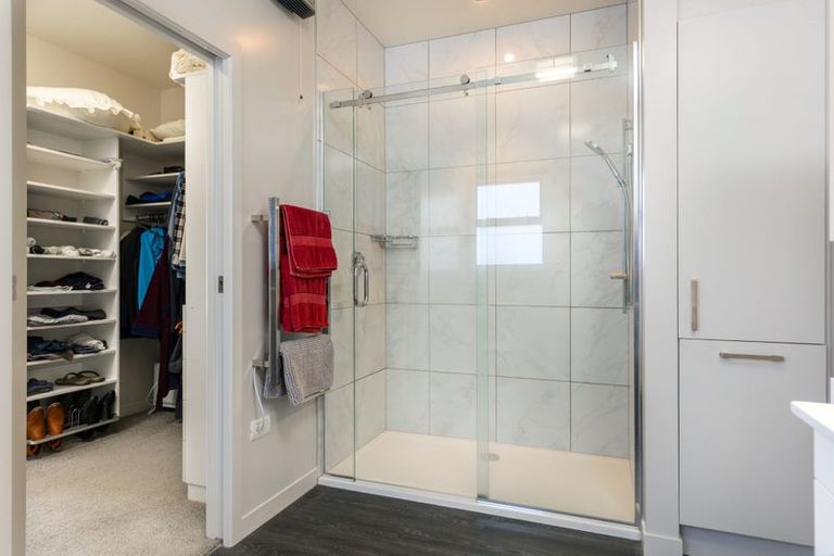 Photo of property in 21 Glentui Place, Waikawa, Picton, 7220