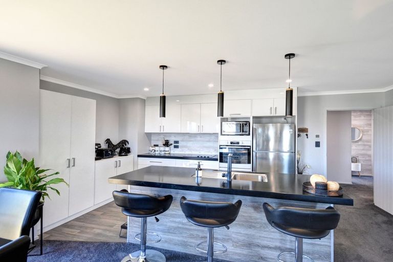 Photo of property in 2 Monterey Drive, Balclutha, 9230