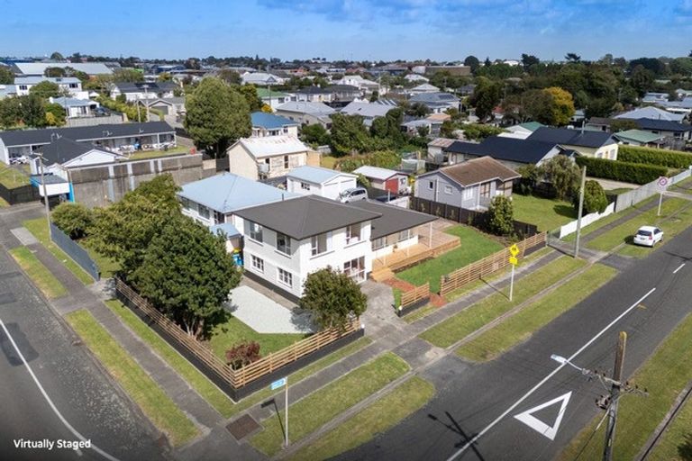 Photo of property in 1 Galt Street, Hawera, 4610