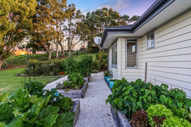 Photo of property in 262 Bawden Road, Dairy Flat, Albany, 0792