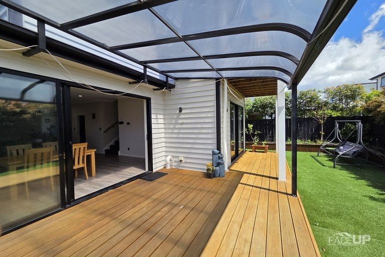 Photo of property in 22 Turret Lane, Hobsonville, Auckland, 0616