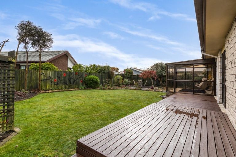 Photo of property in 81 Vivian Street, Burwood, Christchurch, 8083