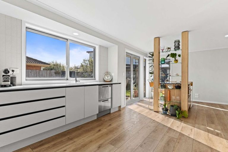 Photo of property in 49 Gibson Place, Papamoa Beach, Papamoa, 3118