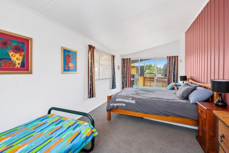 Photo of property in 44 Richmond Avenue, Richmond Heights, Taupo, 3330