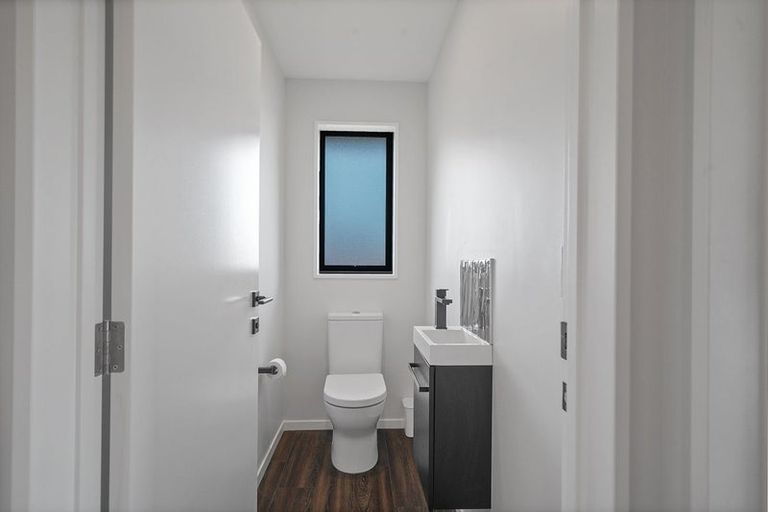 Photo of property in 19 Cressy Place, Darfield, 7510