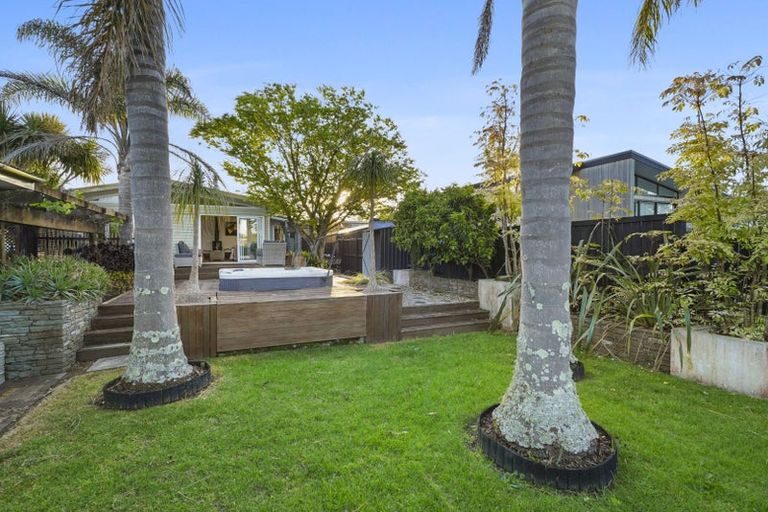 Photo of property in 42 Wendover Road, Glendowie, Auckland, 1071