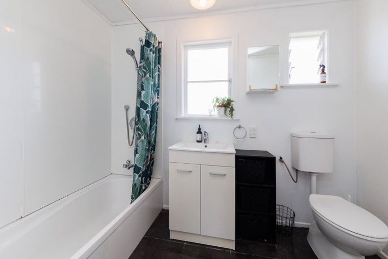 Photo of property in 6 Eden Place, Feilding, 4702