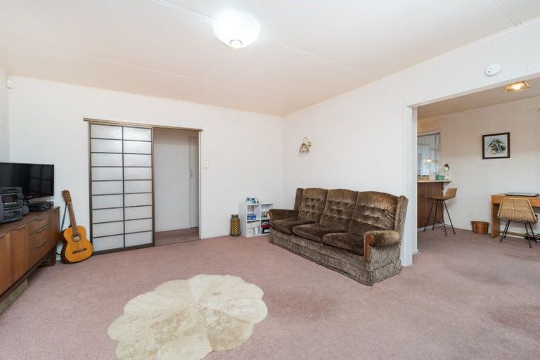 Photo of property in 46 Duff Crescent, Highbury, Palmerston North, 4412