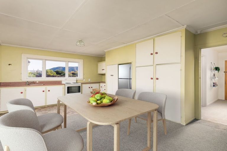 Photo of property in 13 Michael Street, Waimate, 7924