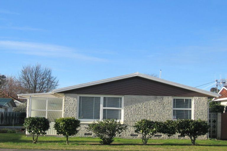 Photo of property in 1/1007 Duke Street, Mahora, Hastings, 4120