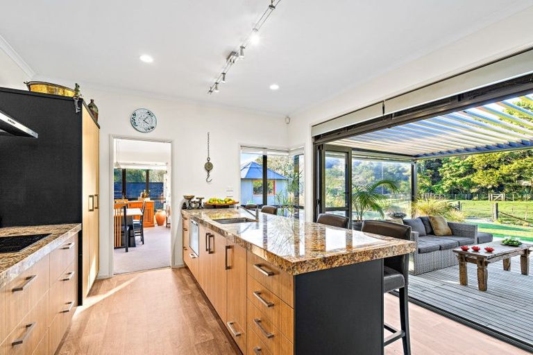 Photo of property in 42 Westminster Glen, Matakana, Warkworth, 0985