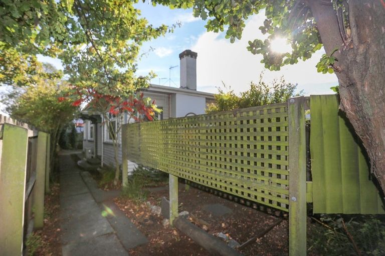 Photo of property in 10 Bartlett Street, Riccarton, Christchurch, 8011