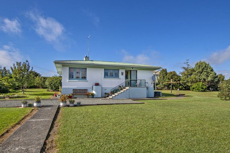 Photo of property in Swamp Road, Mareretu, Paparoa, 0571
