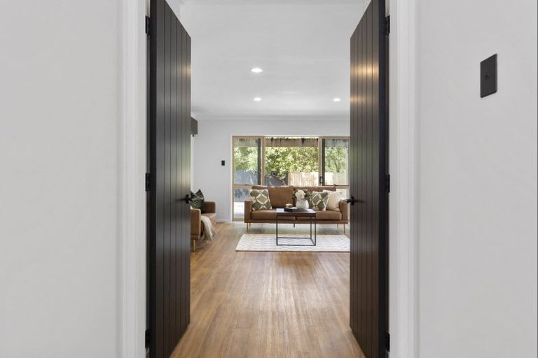 Photo of property in 17 Milbrook Place, Chartwell, Hamilton, 3210