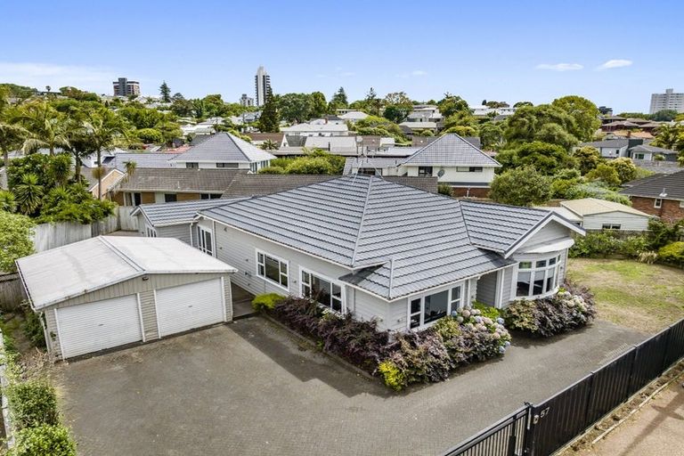 Photo of property in 57 Green Lane East, Remuera, Auckland, 1050