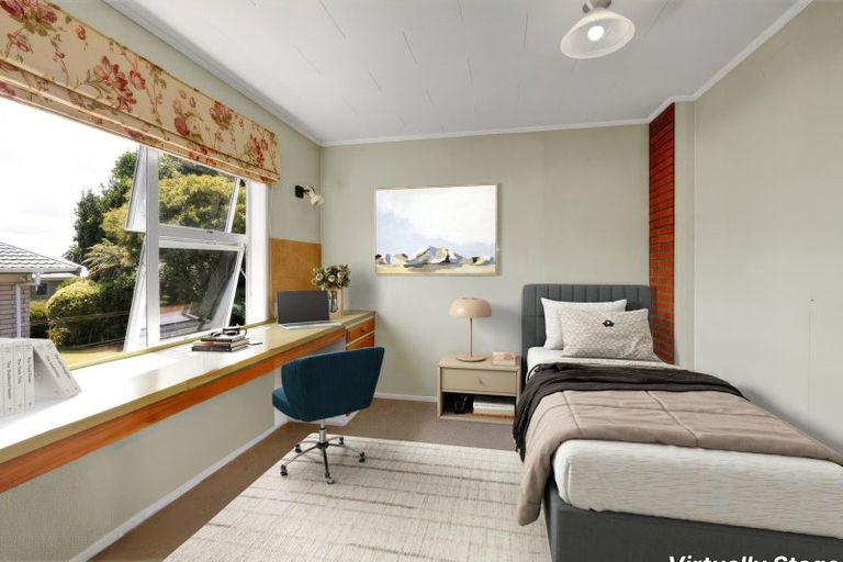 Photo of property in 11-13 Miro Street, Merrilands, New Plymouth, 4312