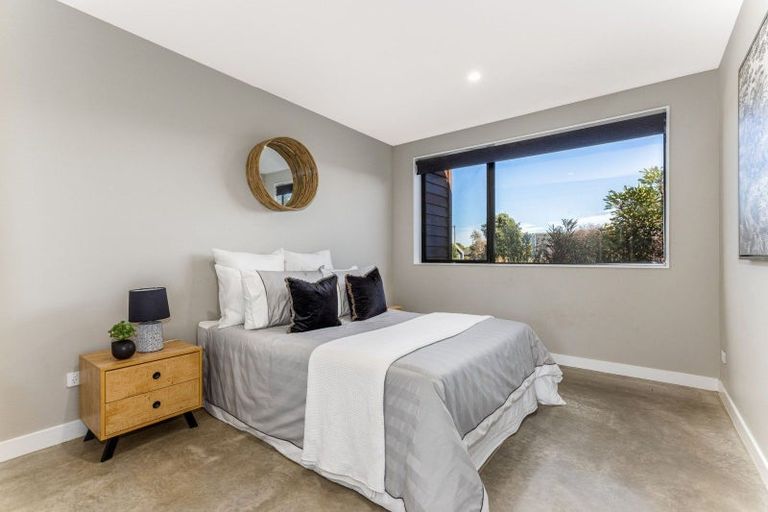 Photo of property in 3 Te Heke Place, Waikanae, 5036
