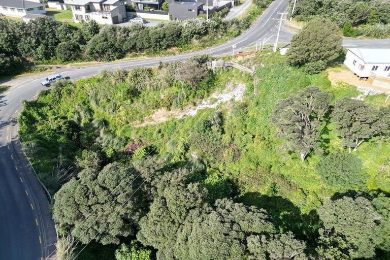 Photo of property in 38 Sea View Road, Baylys Beach, Dargaville, 0377