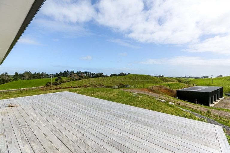 Photo of property in 539 Upper Pitone Road, Pitone, New Plymouth, 4374