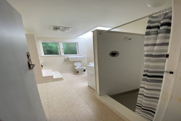 Photo of property in 72 Warwick Street, Wilton, Wellington, 6012