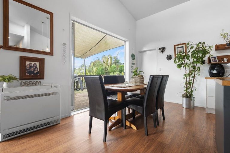 Photo of property in 27 Bayvista Close, Welcome Bay, Tauranga, 3112