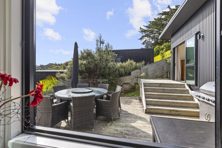 Photo of property in 36 Robertson Street, Raglan, 3225