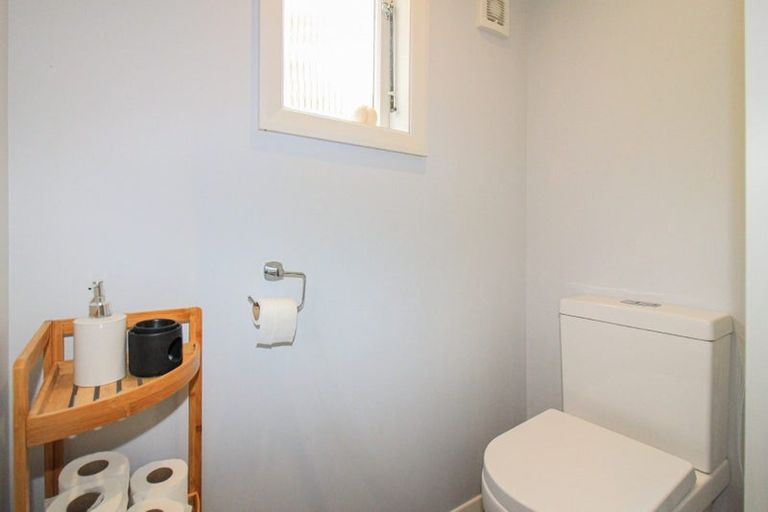 Photo of property in 90 Ellice Street, Mount Victoria, Wellington, 6011