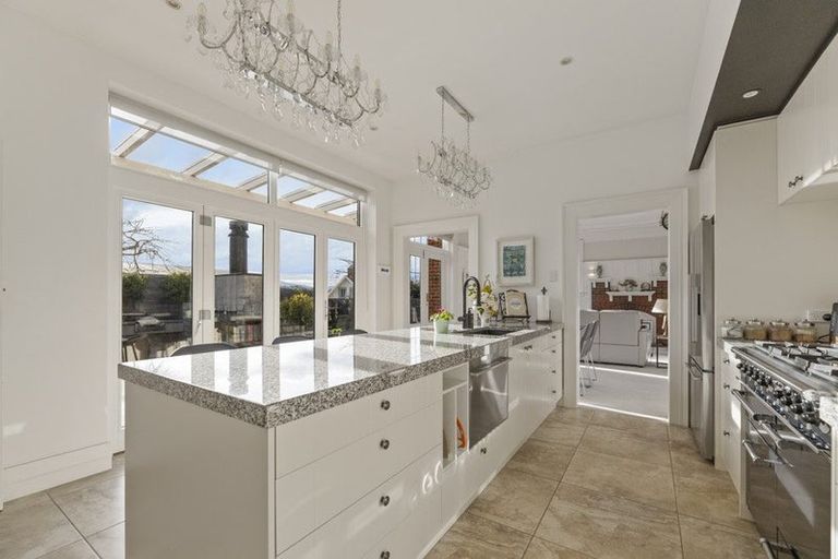 Photo of property in 15 Ings Avenue, Saint Clair, Dunedin, 9012