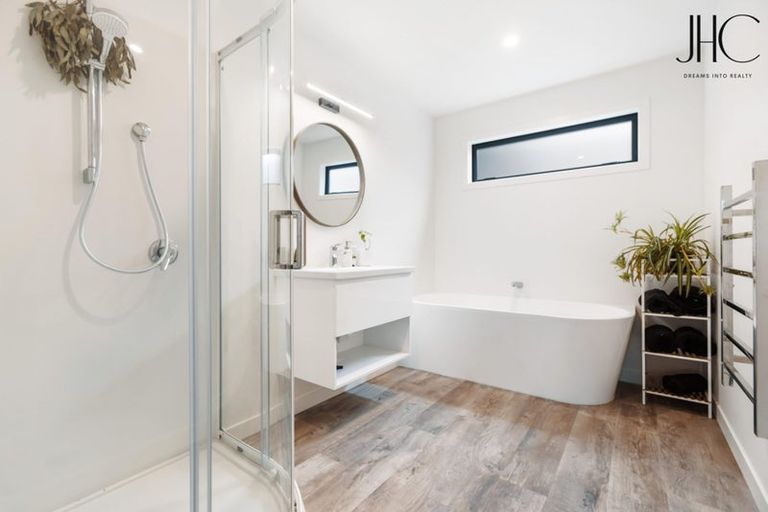 Photo of property in 6 Cassidy Way, Springvale, Alexandra, 9391