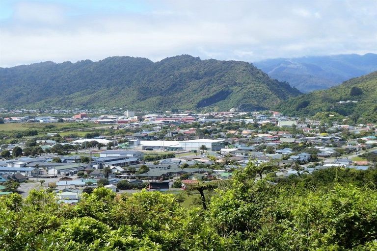 Photo of property in 44 Arnott Heights, Greymouth, 7805