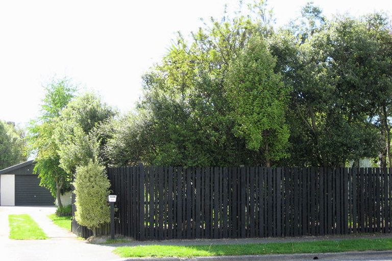 Photo of property in 86 West Belt, Rangiora, 7400