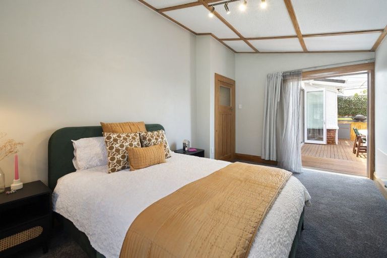 Photo of property in 24 Limbrick Street, Terrace End, Palmerston North, 4410