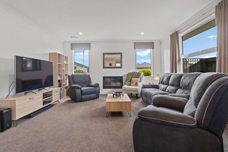 Photo of property in 26 Penetaka Heights, Pyes Pa, Tauranga, 3112