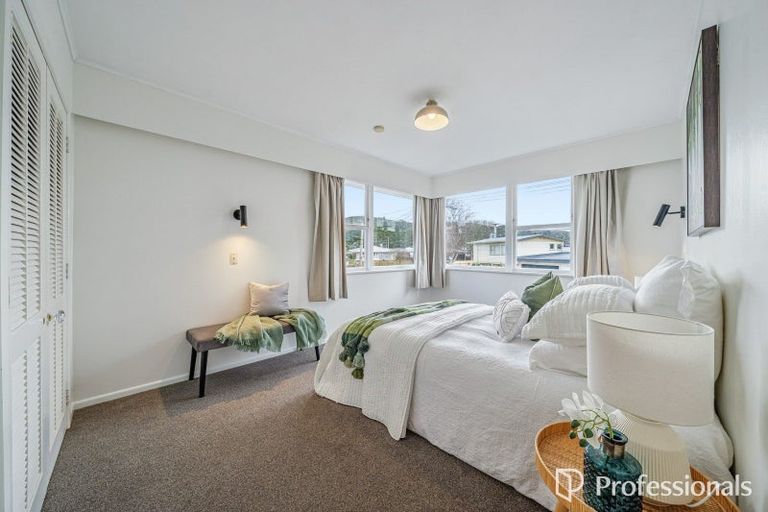 Photo of property in 36 Mcdonald Street, Taita, Lower Hutt, 5011