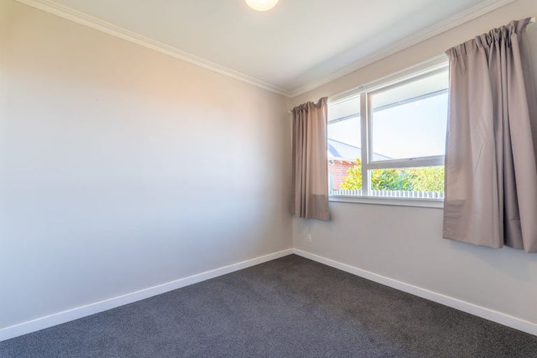 Photo of property in 2/8 Hatton Street, West End, Timaru, 7910