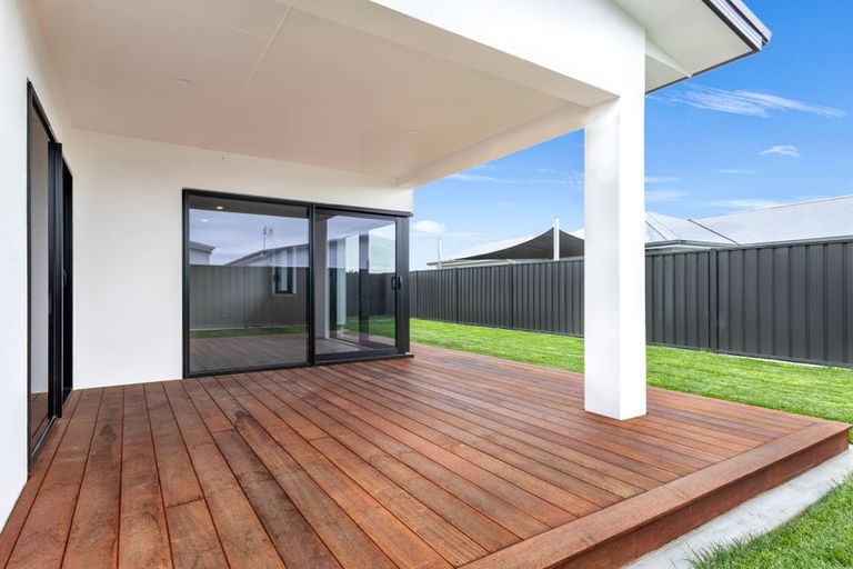 Photo of property in 61 Pelorus Avenue, Poraiti, Napier, 4112