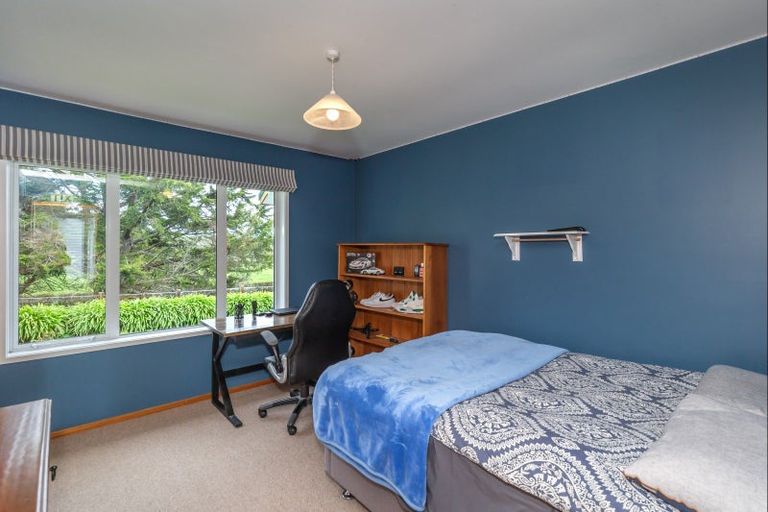 Photo of property in 233 North Manakau Road, Manakau, Levin, 5573