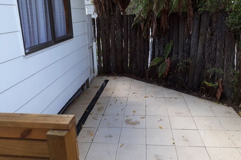 Photo of property in 14a Charles Road, Hannahs Bay, Rotorua, 3010