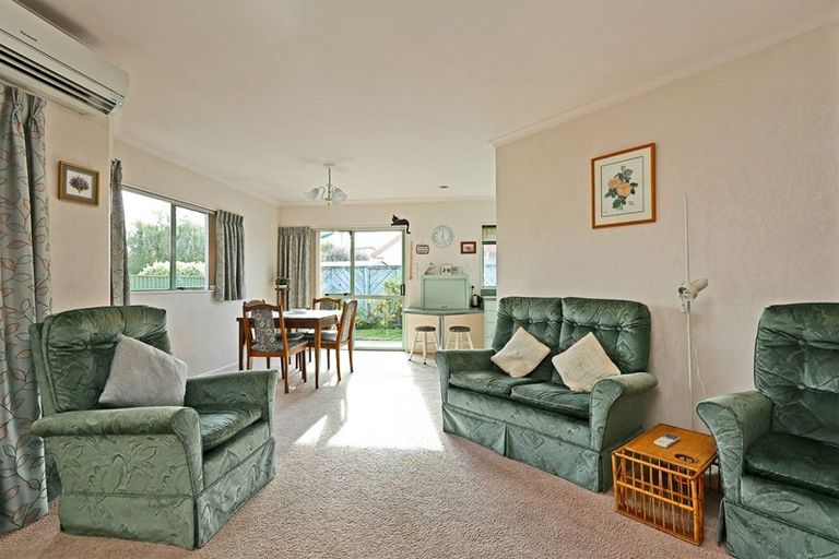 Photo of property in 17b Moeller Street, Taradale, Napier, 4112