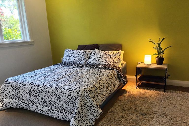 Photo of property in 34 Moana Road, Kelburn, Wellington, 6012