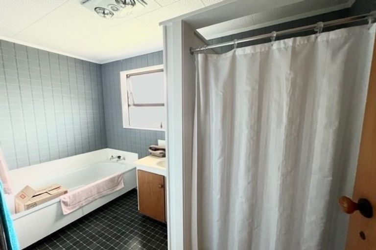 Photo of property in 46 Coleridge Street, Leamington, Cambridge, 3432