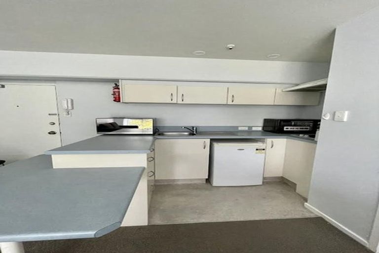 Photo of property in Capital Hill Apartments, 15/54 Hill Street, Thorndon, Wellington, 6011