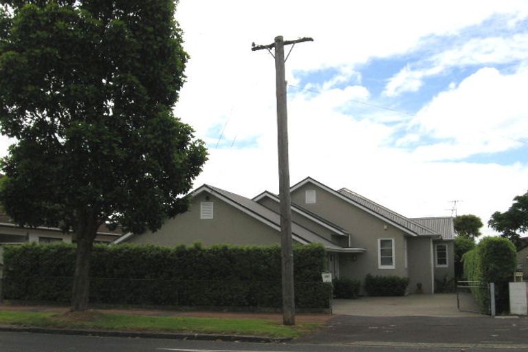 Photo of property in 257 Meola Road, Point Chevalier, Auckland, 1022