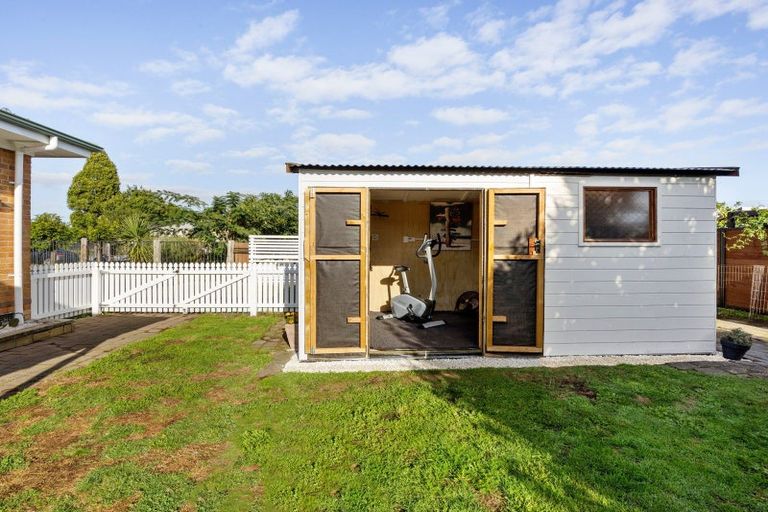 Photo of property in 32 Sandwich Road, St Andrews, Hamilton, 3200