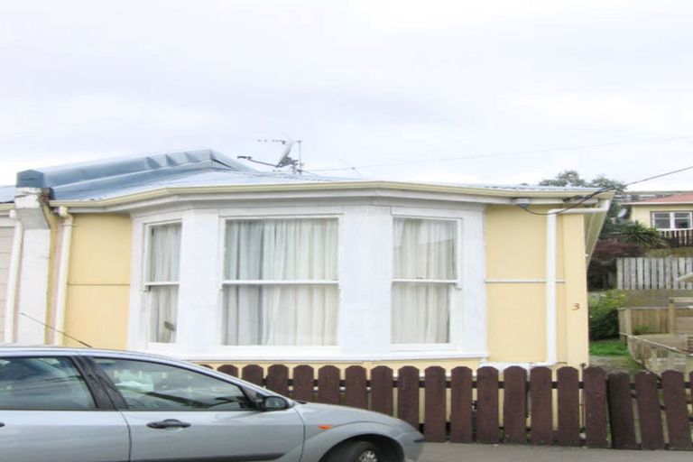 Photo of property in 3 Royal Street, Berhampore, Wellington, 6023