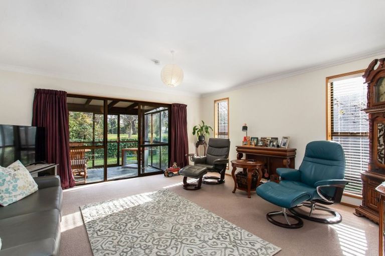 Photo of property in 2/13 Abberley Crescent, St Albans, Christchurch, 8014