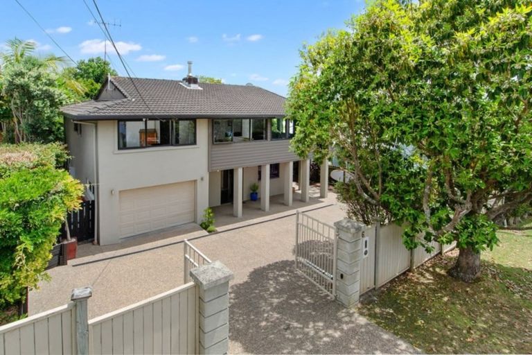 Photo of property in 86 Deep Creek Road, Torbay, Auckland, 0630