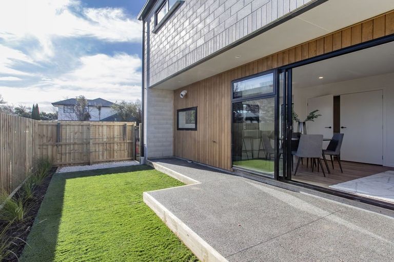 Photo of property in 1/19 Dilworth Street, Riccarton, Christchurch, 8011