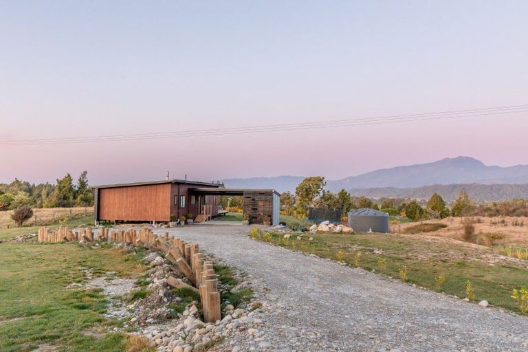 Photo of property in 265 Buller Road, Westport, 7892