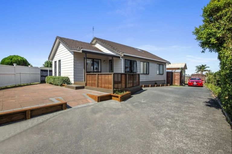 Photo of property in 39 Greenstone Place, Clover Park, Auckland, 2019